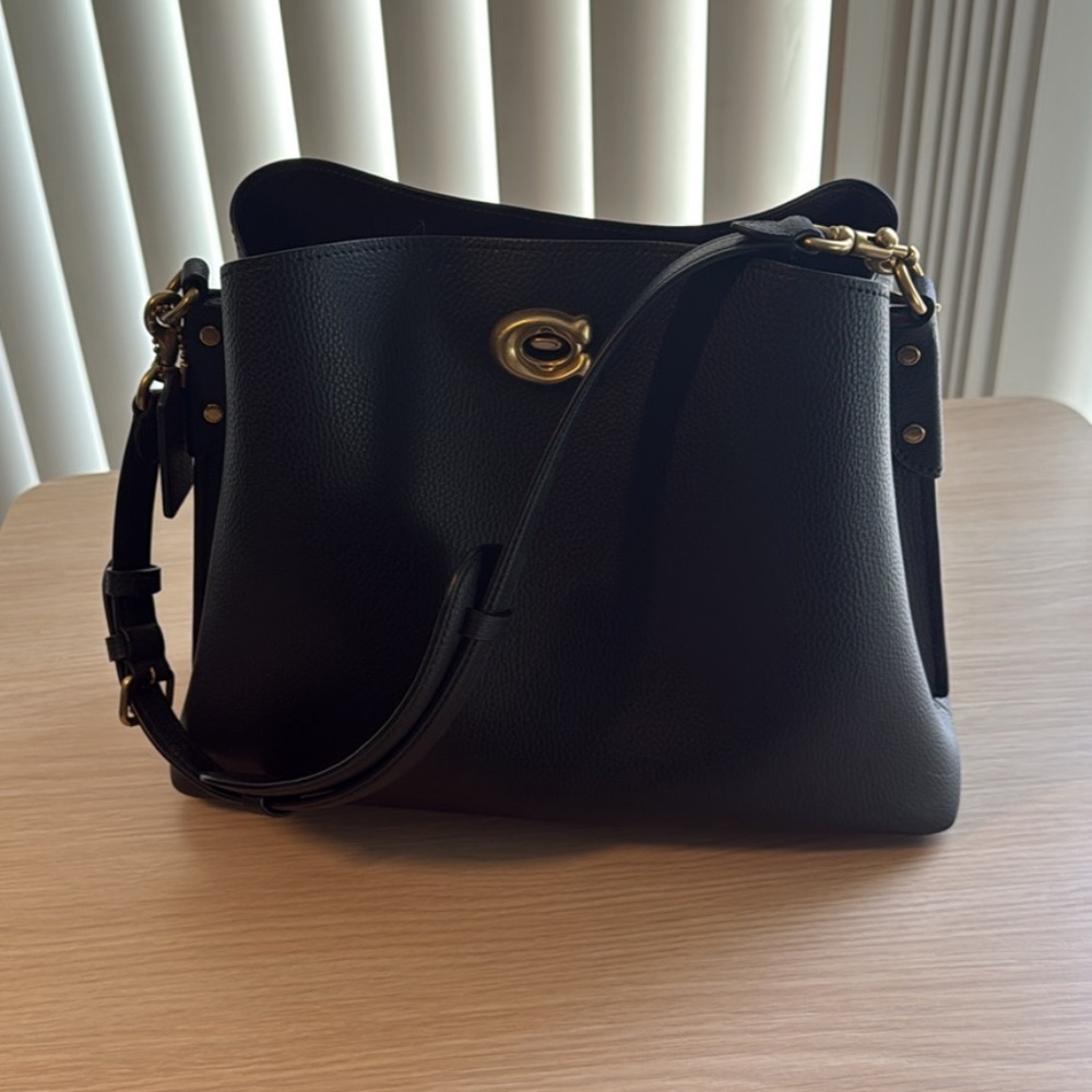 Coach Willow shoulder purse